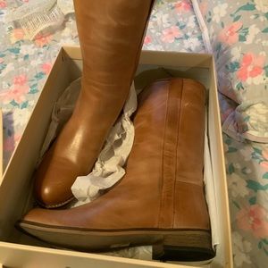 Bought another pair in different color! These are so pretty